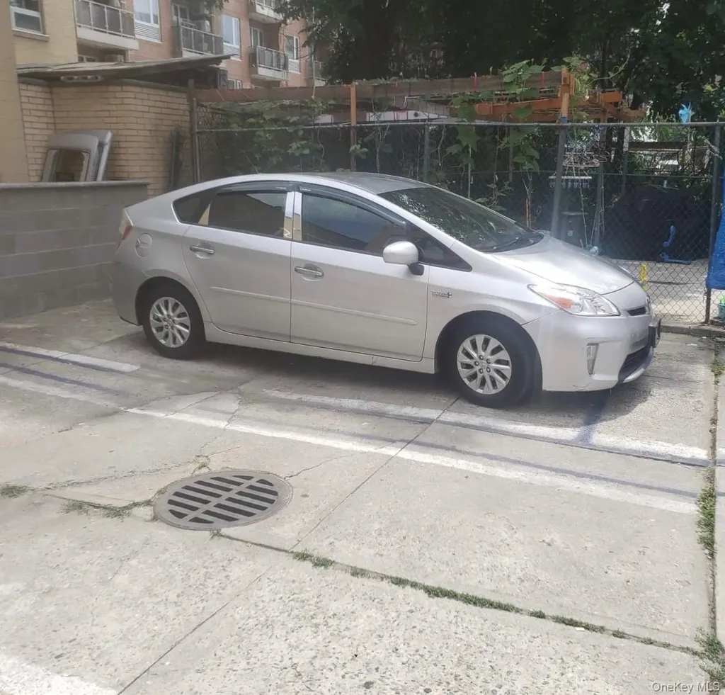 3205 Linden Place, #P7 Flushing NY 11354