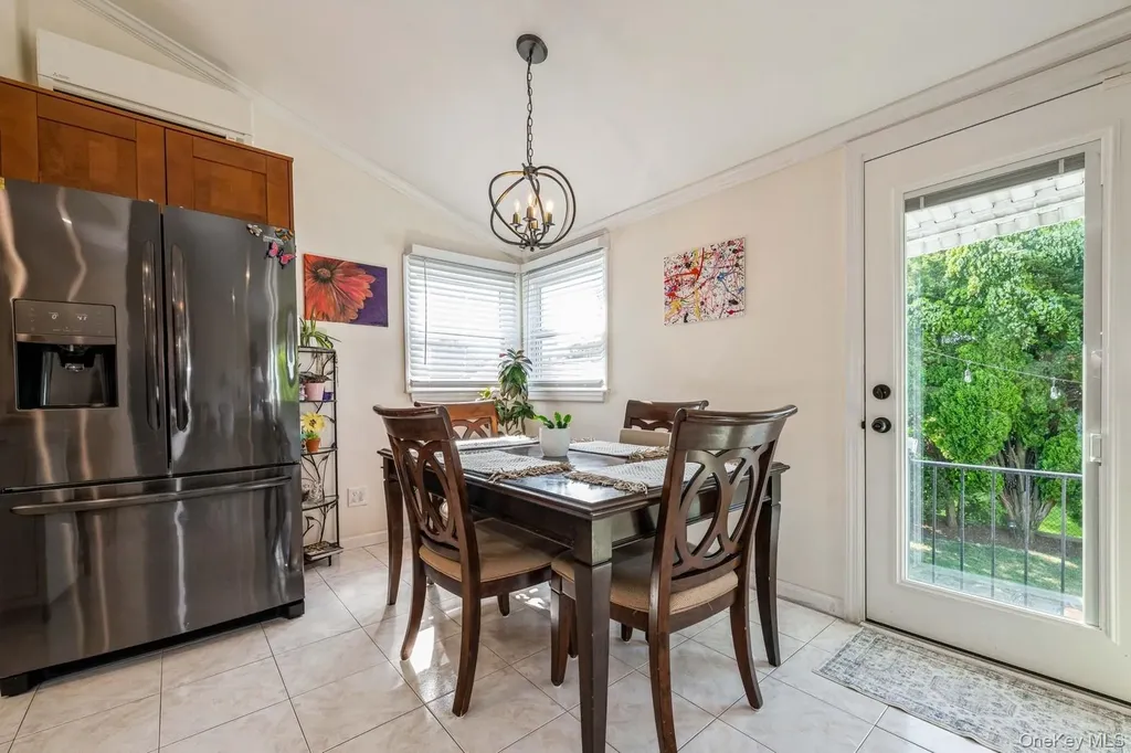 375 W Windsor Parkway Oceanside NY 11572