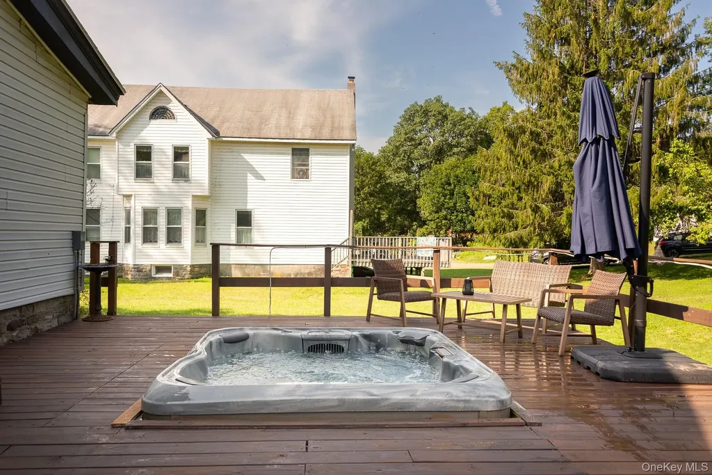 29 River Street Stamford NY 12167