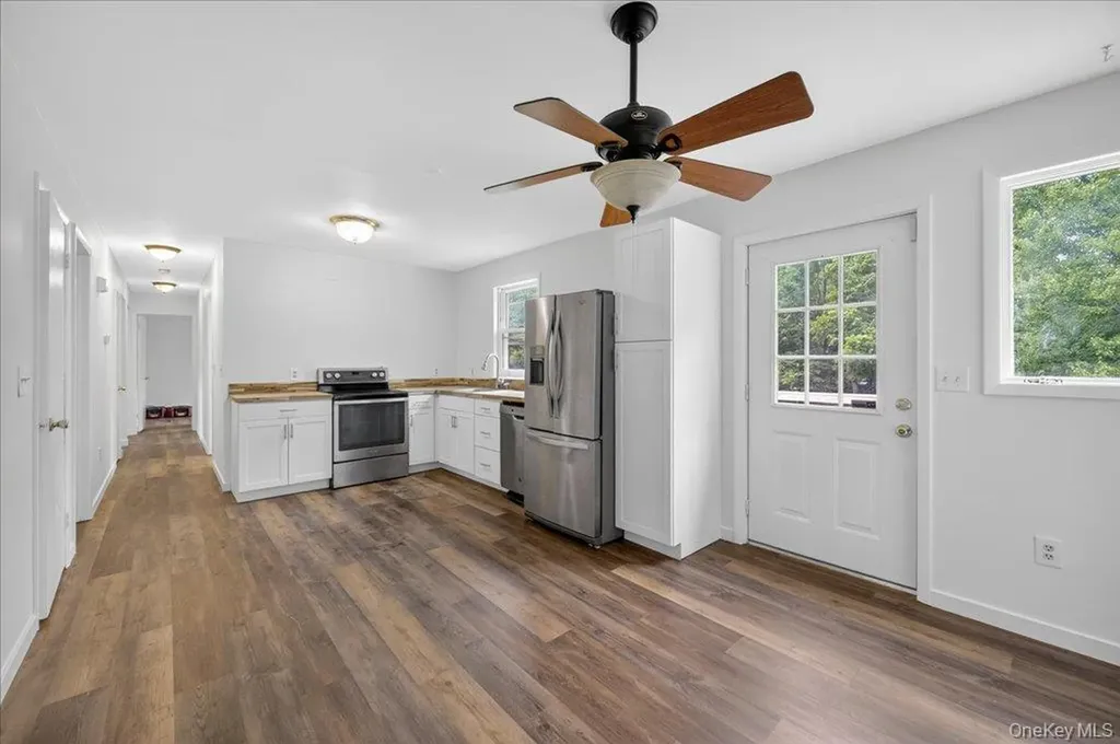 226 Knoth Road Wallkill NY 12589