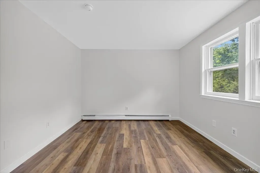 226 Knoth Road Wallkill NY 12589