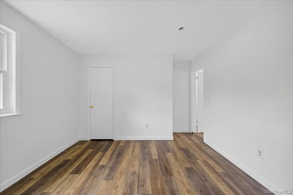 226 Knoth Road Wallkill NY 12589