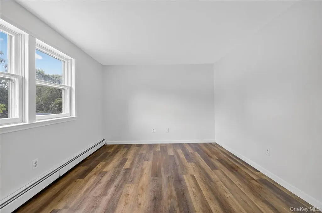 226 Knoth Road Wallkill NY 12589