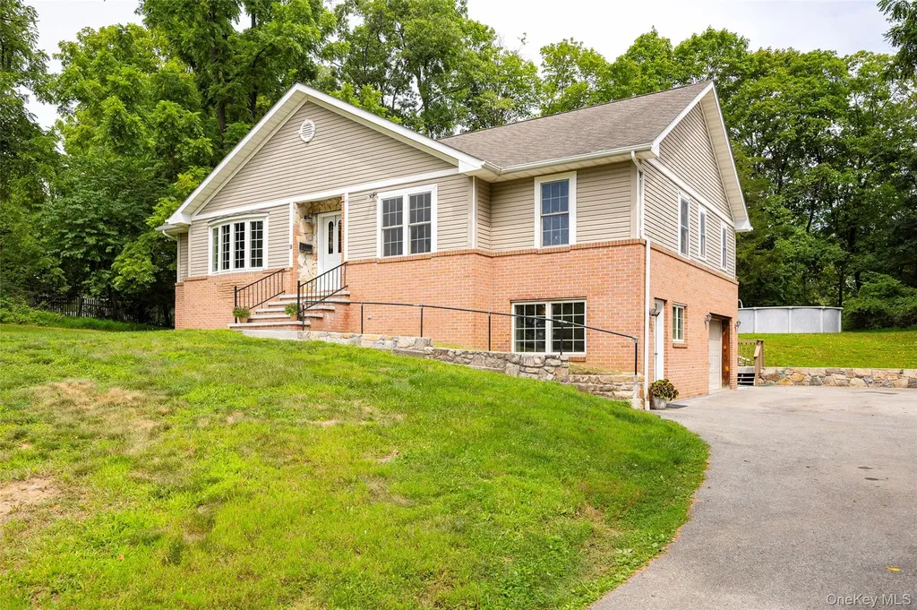 9 Monell Avenue Poughkeepsie NY 12603