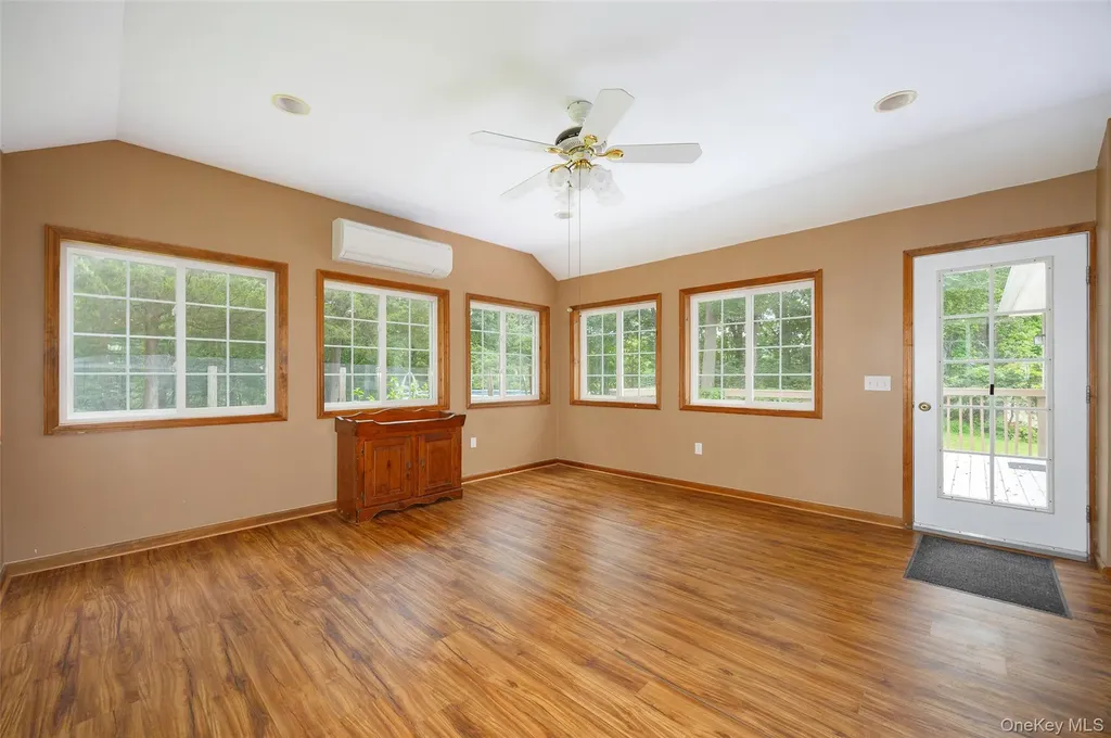 9 Monell Avenue Poughkeepsie NY 12603
