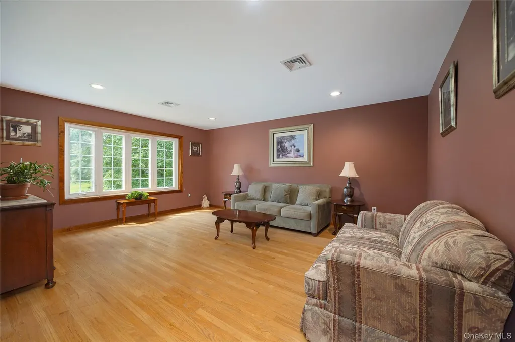 9 Monell Avenue Poughkeepsie NY 12603