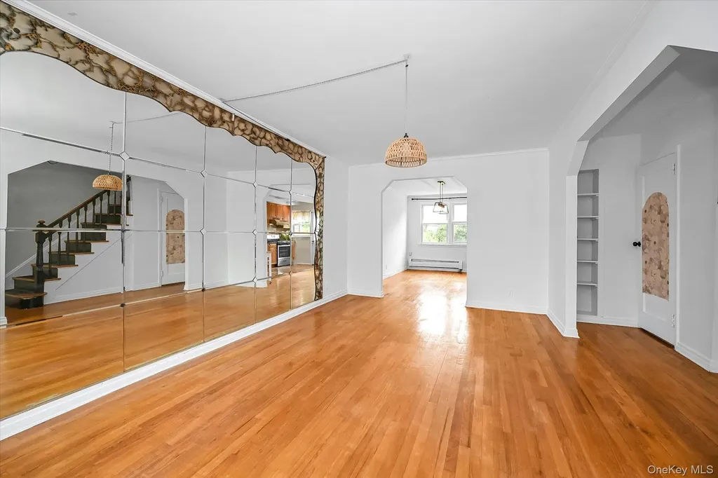 4320 196th Street Flushing NY 11358