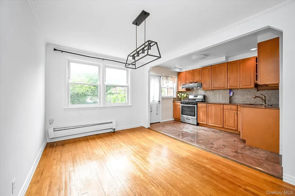 4320 196th Street Flushing NY 11358