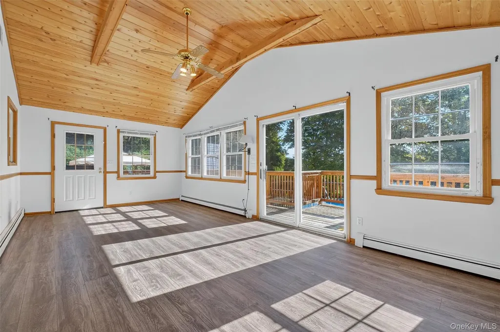 25 Fairview Road Mahopac NY 10541
