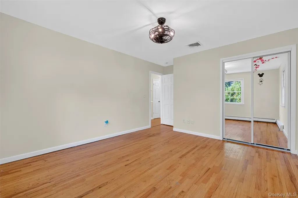 25 Fairview Road Mahopac NY 10541