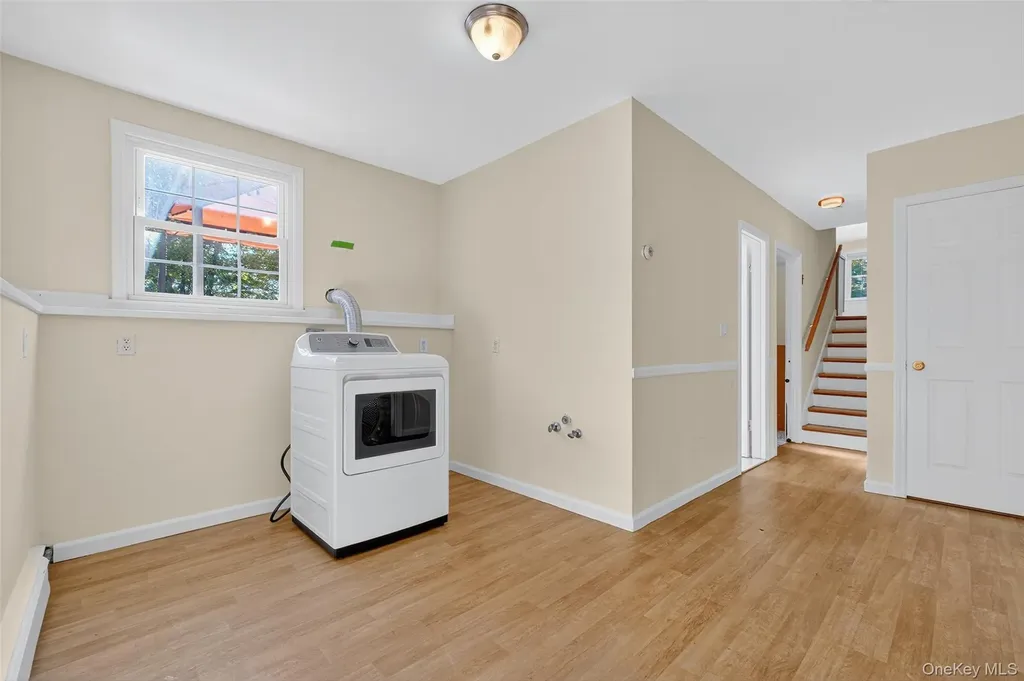 25 Fairview Road Mahopac NY 10541