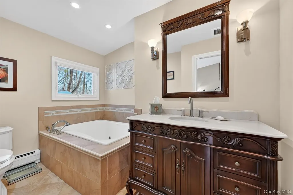 170 Germonds Road West Nyack NY 10994