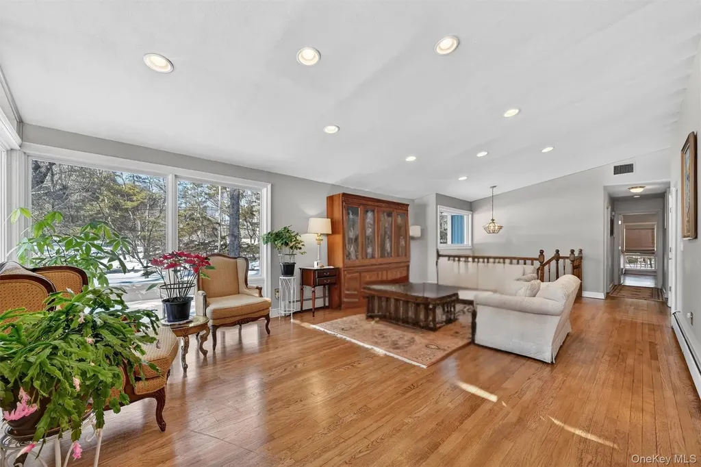 170 Germonds Road West Nyack NY 10994