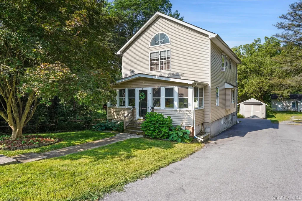 29 Peckham Road Poughkeepsie NY 12603