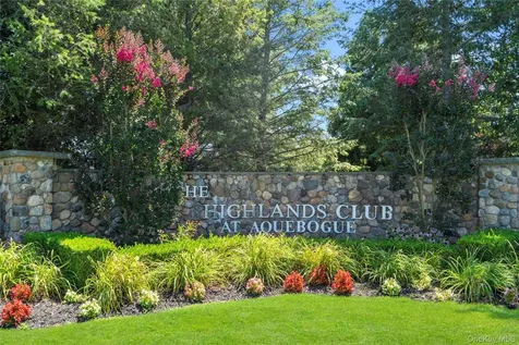 395 Stonecrop Road Aquebogue NY 11901