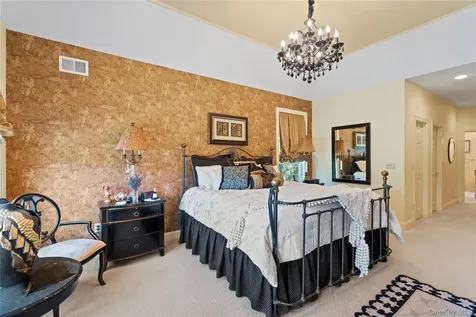 395 Stonecrop Road Aquebogue NY 11901