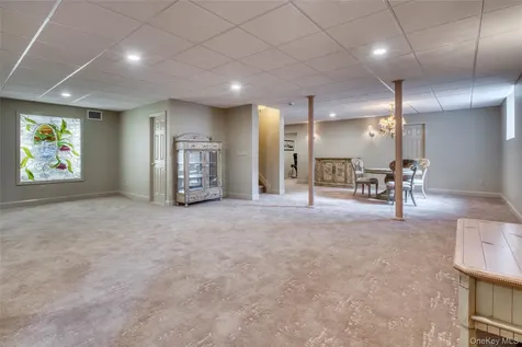 395 Stonecrop Road Aquebogue NY 11901