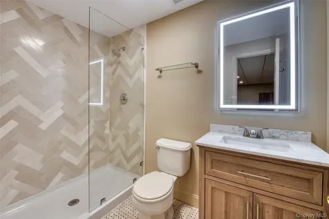 395 Stonecrop Road Aquebogue NY 11901