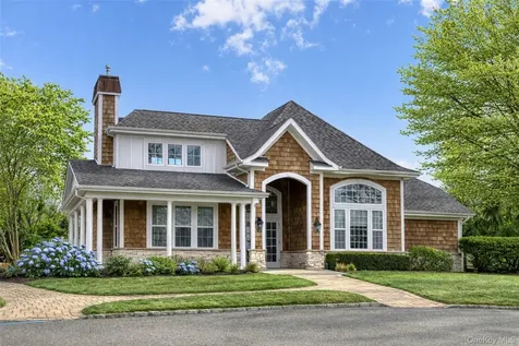 395 Stonecrop Road Aquebogue NY 11901