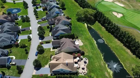 395 Stonecrop Road Aquebogue NY 11901