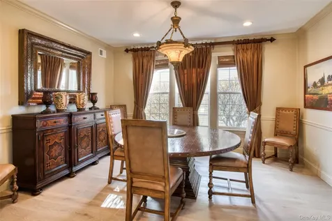 395 Stonecrop Road Aquebogue NY 11901