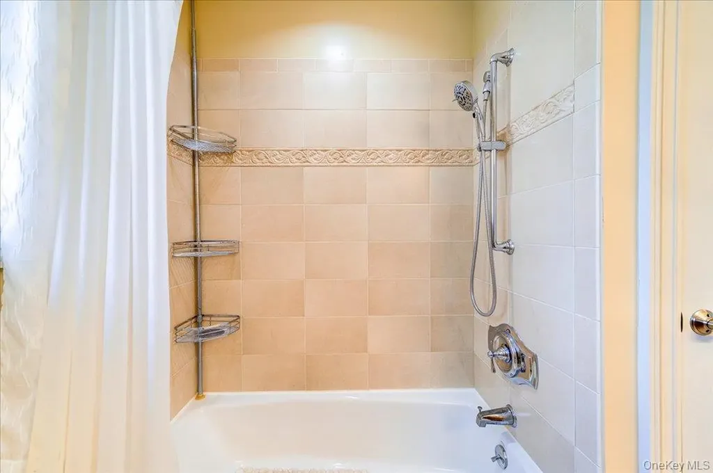11 Saddle Hill Road Chester NY 10918