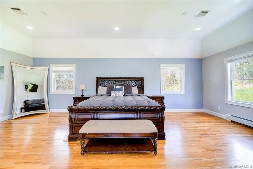 11 Saddle Hill Road Chester NY 10918