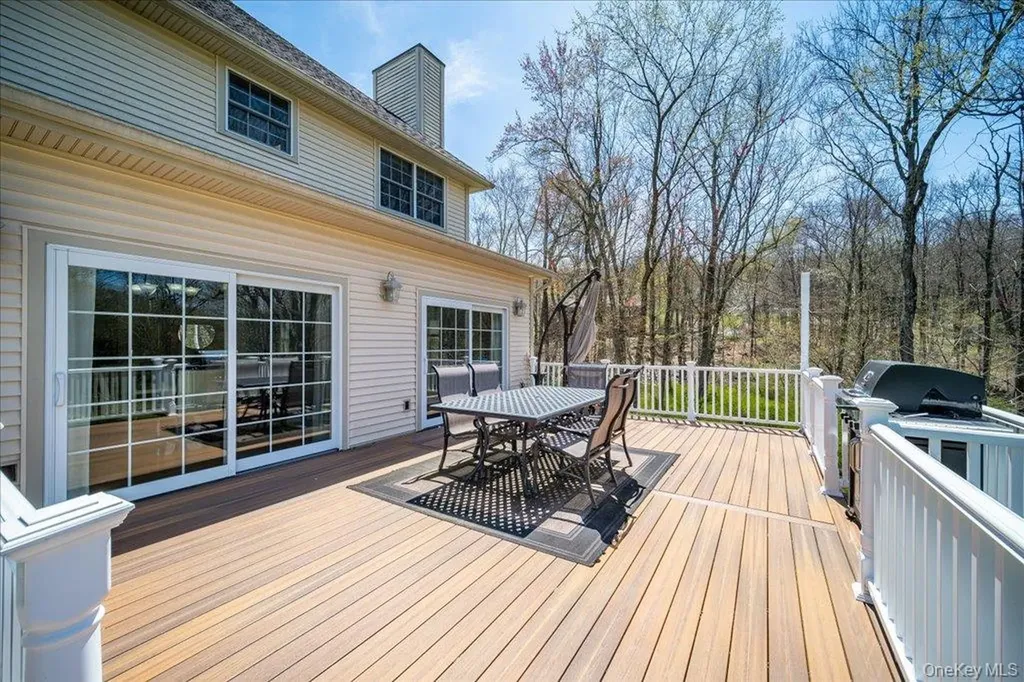 11 Saddle Hill Road Chester NY 10918