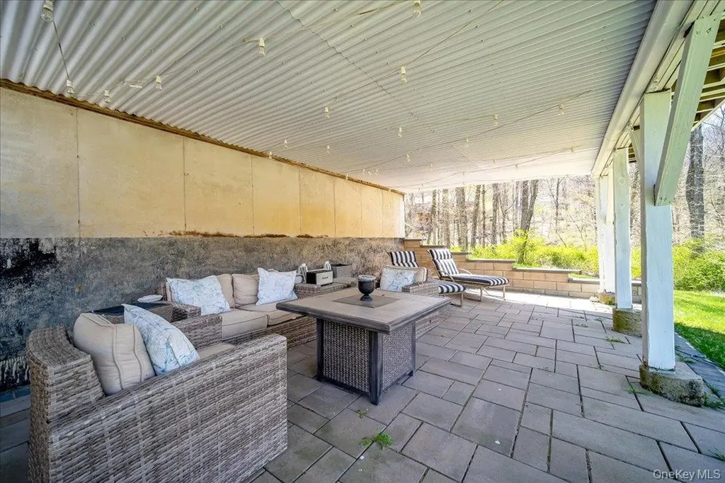 11 Saddle Hill Road Chester NY 10918