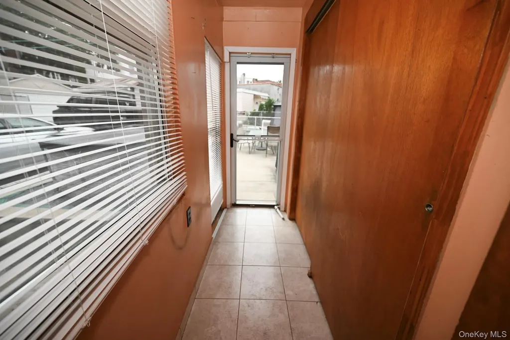 6060 Flushing Avenue Maspeth NY 11378