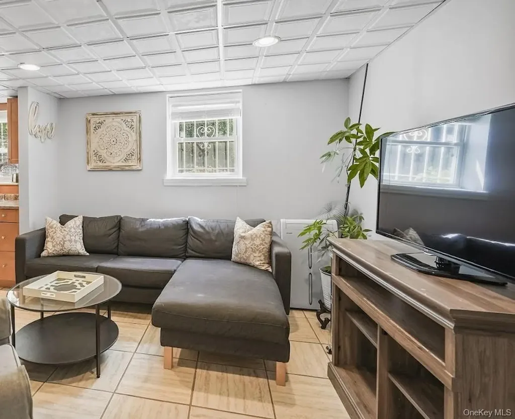 25 Montague Street Yonkers NY 10703
