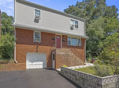 25 Montague Street Yonkers NY 10703