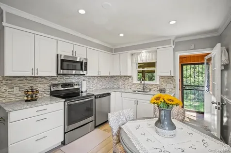25 Montague Street Yonkers NY 10703
