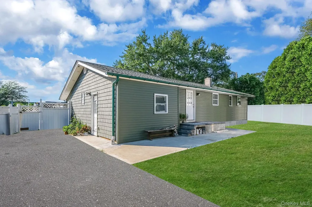 1010 Motor Parkway Central Islip NY 11722