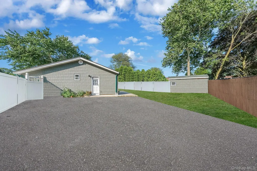 1010 Motor Parkway Central Islip NY 11722