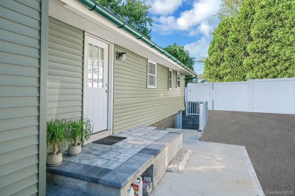 1010 Motor Parkway Central Islip NY 11722