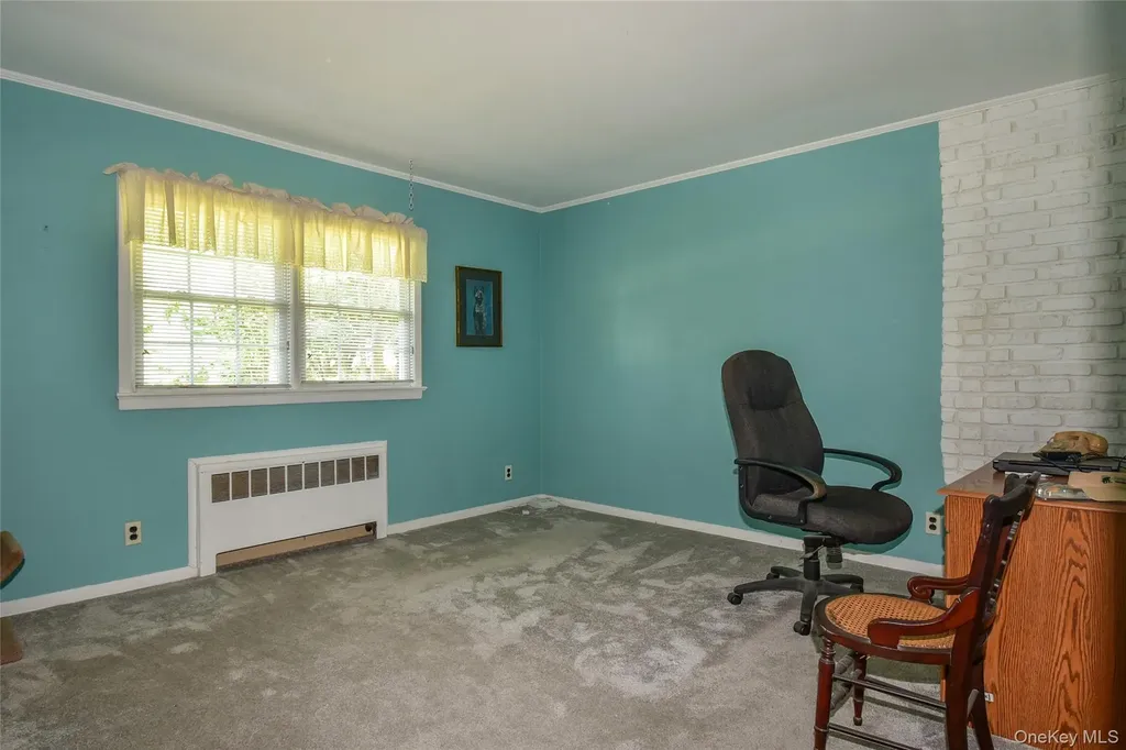 41 Marbeth Circle Miller Place NY 11764