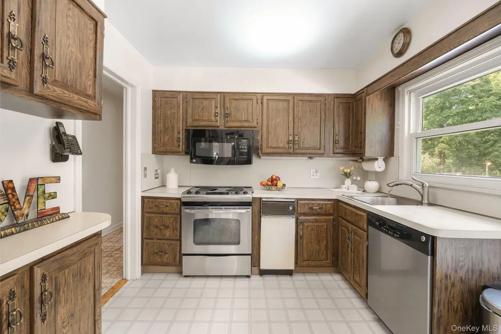 9 Possum Road Ossining NY 10562