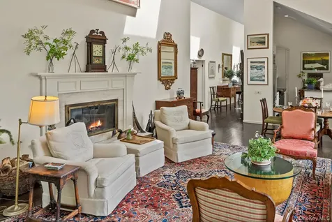 30 Huckleberry Lane East Hampton NY 11937