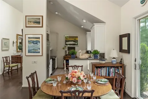 30 Huckleberry Lane East Hampton NY 11937
