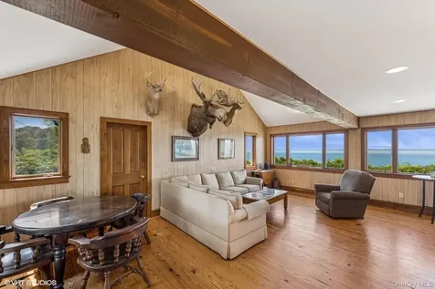 4630 Blue Horizon Bluffs Peconic NY 11958