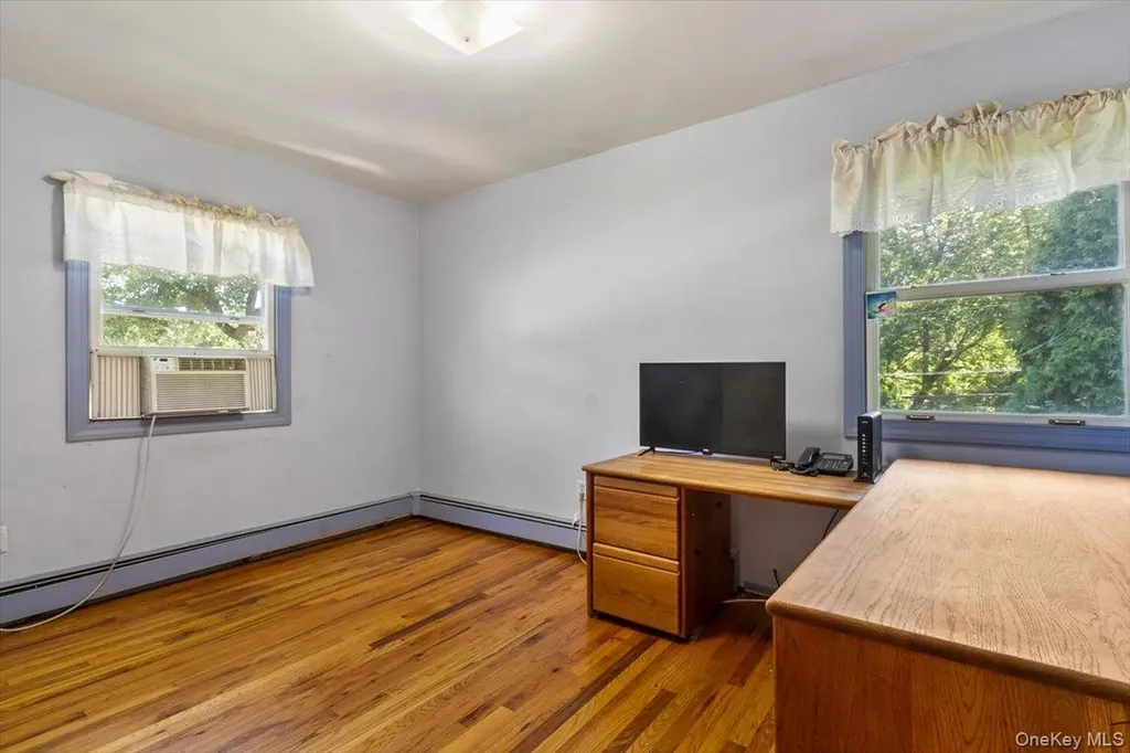 1 Emerald Lane Mahopac NY 10541