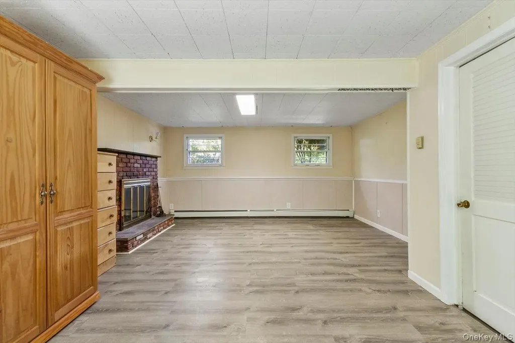 1 Emerald Lane Mahopac NY 10541