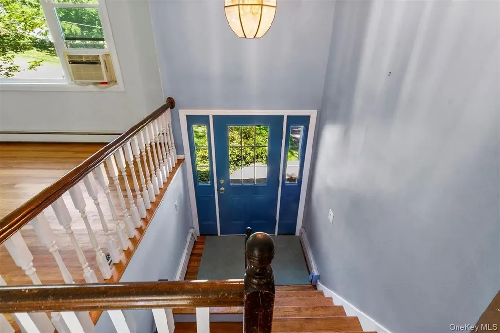 1 Emerald Lane Mahopac NY 10541