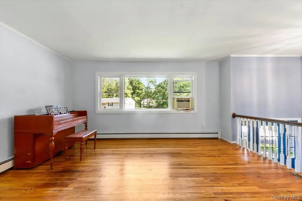 1 Emerald Lane Mahopac NY 10541