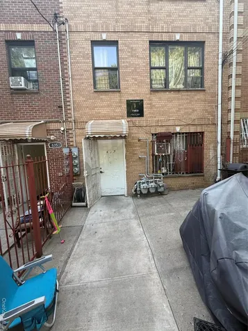 637 Barretto Street Bronx NY 10474