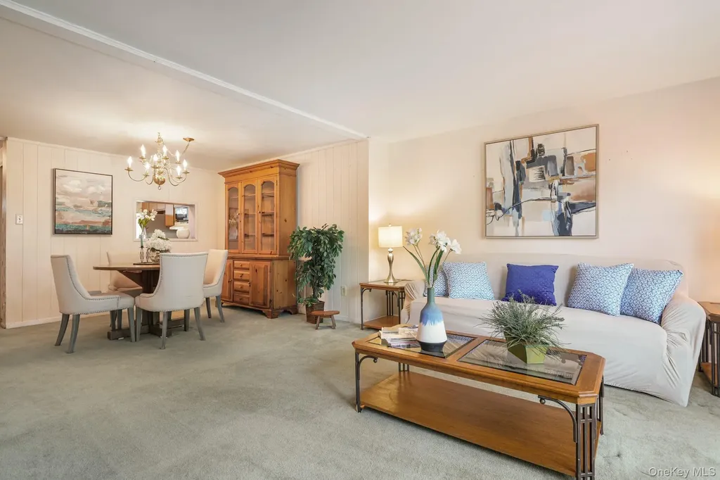 105 Williamsburg Drive Mahopac NY 10541