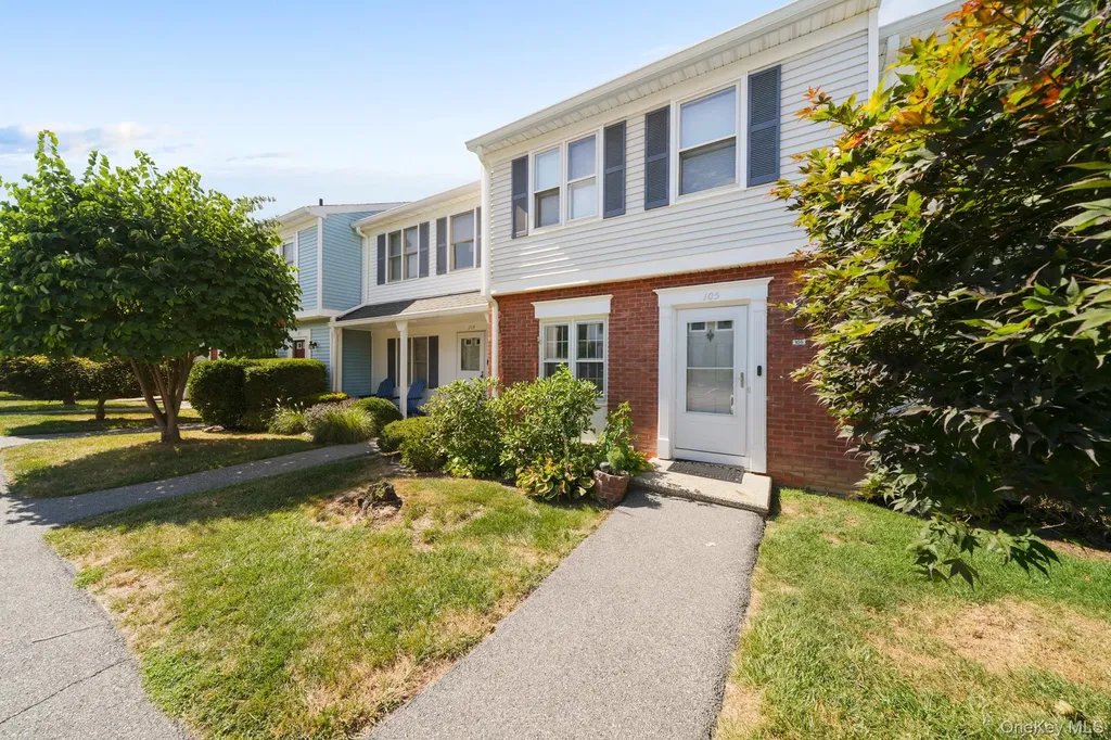 105 Williamsburg Drive Mahopac NY 10541