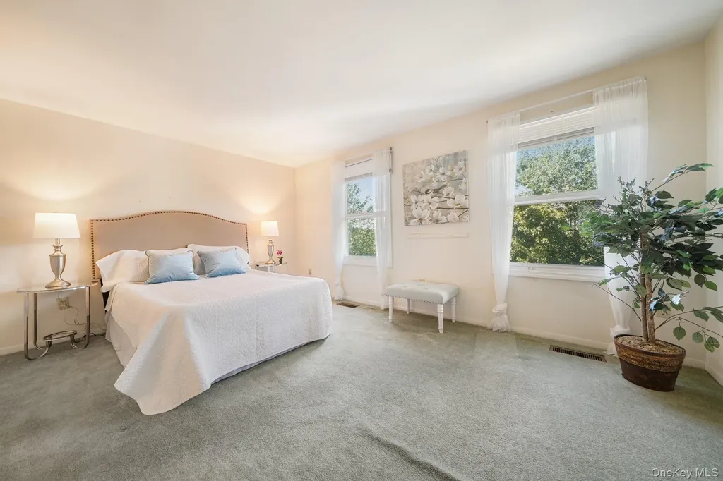 105 Williamsburg Drive Mahopac NY 10541