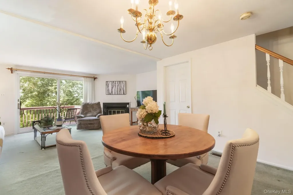 105 Williamsburg Drive Mahopac NY 10541